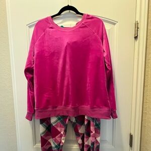 Muk Luks Fuchsia and Plaid Lounge Set